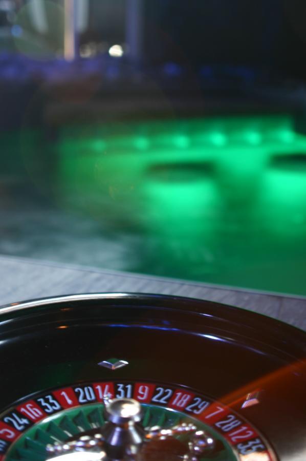 Bubble Lounge Hotel Hooglede Luaran gambar